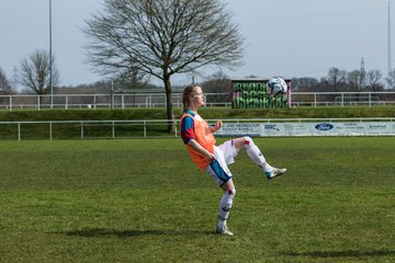 Bild 14 - wBJ SV Henstedt Ulzburg - TSV Schnberg : Ergebnis: 5:2